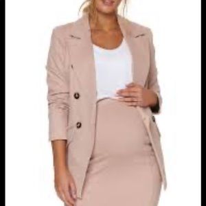 Maternity blazer